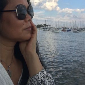 Meet your Posher, May